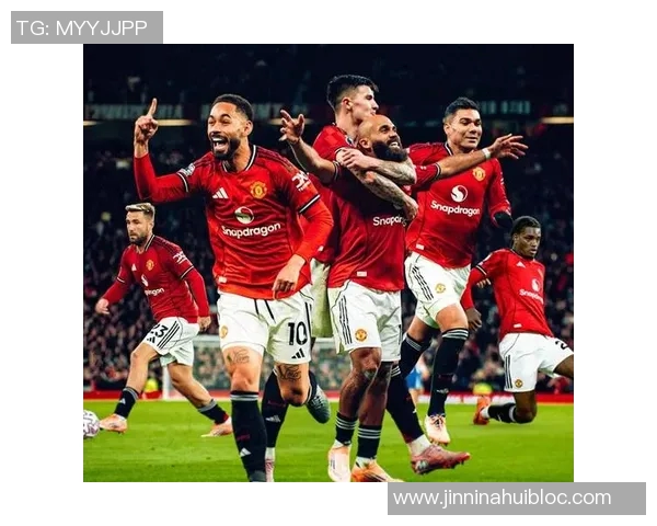 斯基拉透露马拉西亚冬窗或将离开曼联球队计划外