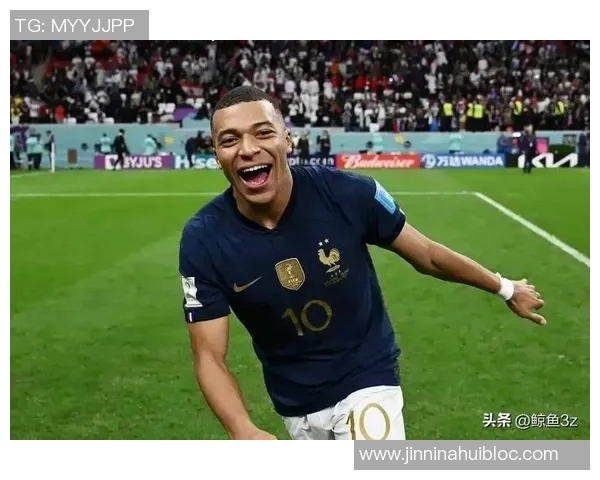 姆巴佩分享庆祝照片称国家德比胜利归球队活力无限展现精彩表现